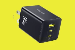 Sạc nhanh Baseus 100W GaN 3 cổng giảm xuống mức giá thấp nhất từ trước đến nay