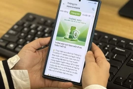 Vì sao nhiều tài khoản Mobile Banking bất ngờ bị khóa?