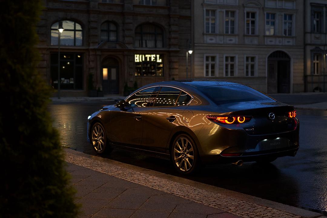 Mazda ưu đãi lệ phí trước bạ cho chủ xe, tặng kèm ưu đãi 120 triệu đồng