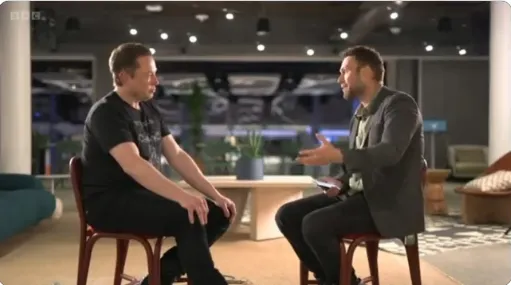 Elon Musk tra tấn phóng viên BBC, vạch trần BBC tiêu chuẩn kép