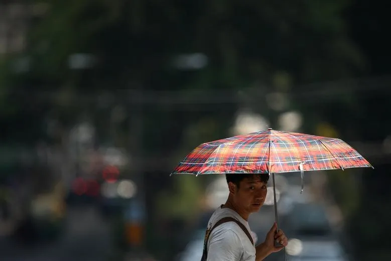 Chưa đến tháng 6, Việt Nam đã ghi nhận nhiệt độ cao kỷ lục chưa từng có