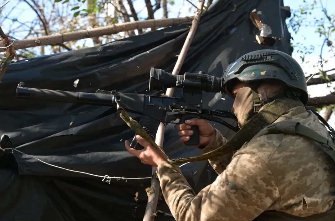 Bên trong 'cối xay thịt Bakhmut': Cách Nga buộc người Ukraine rút lui khỏi Bakhmut, 'pháo đài' Nga tự nhận ở Donbass (II)