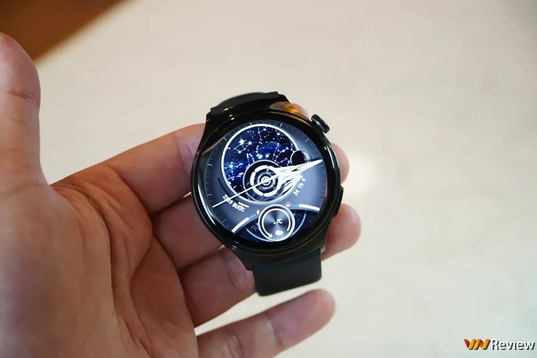 Huawei “dội bom” thị trường Việt với loạt đồng hồ, tai nghe, vòng đeo thông minh thiết kế độc lạ, đa dạng tính năng
