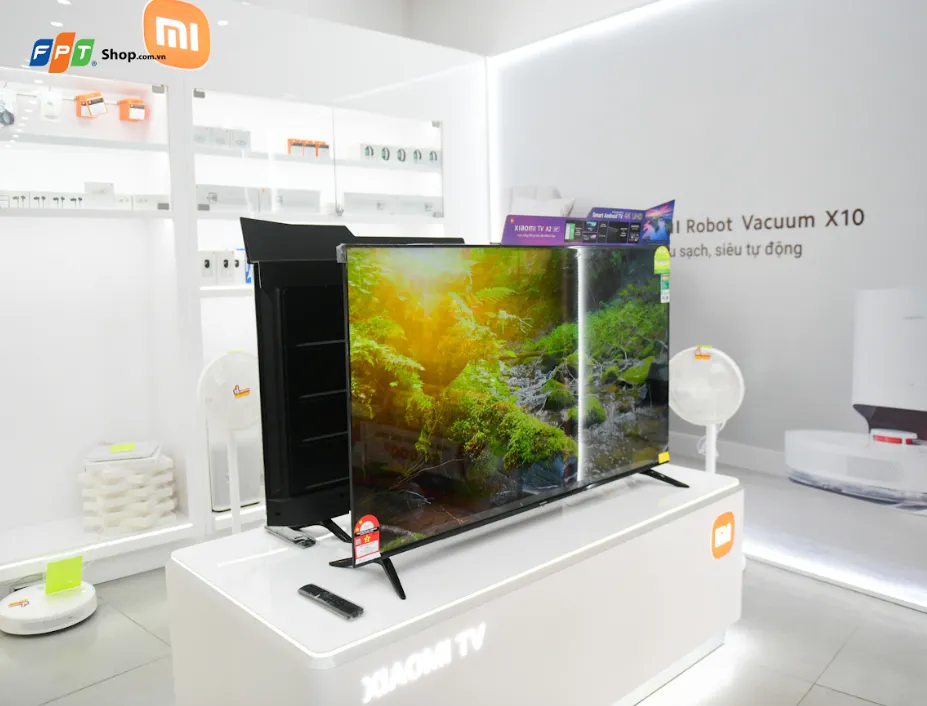 Tivi Xiaomi thế hệ mới đã có mặt tại 355 cửa hàng FPT Shop trên toàn quốc