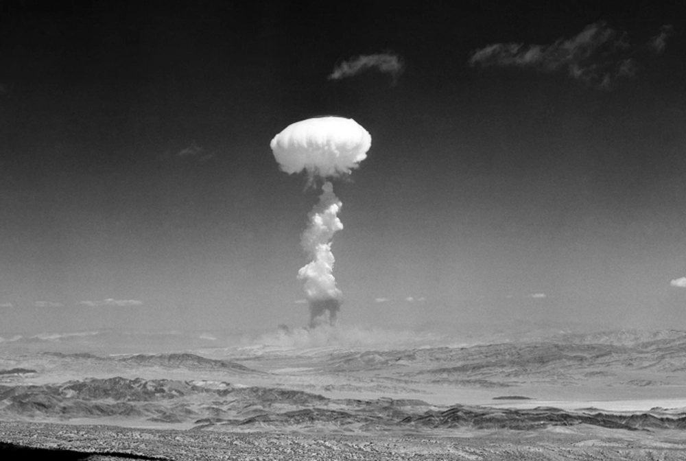 Mỹ thử nghiệm vũ khí hạt nhân không cần kích nổ như thế nào? Bí mật quốc gia bây giờ mới kể