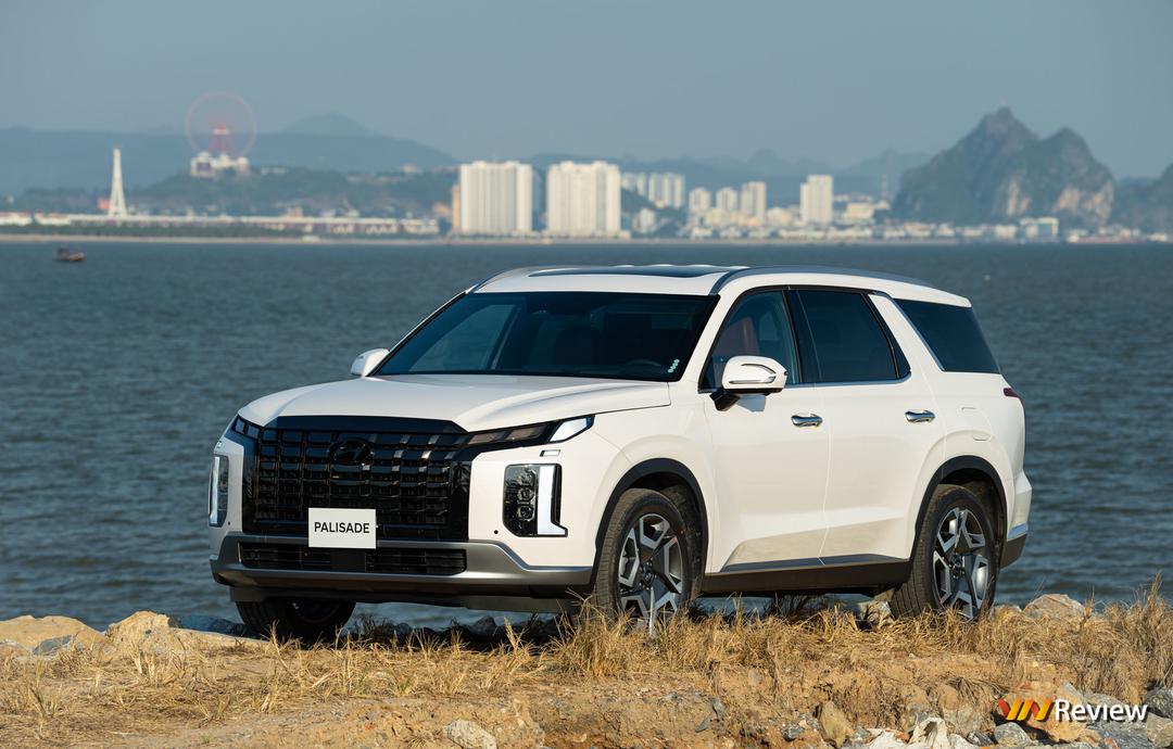 Trải nghiệm Hyundai Palisade 2023: 'Món ngon' khó cưỡng trong phân khúc hơn SUV cỡ lớn
