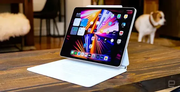 Apple sắp ra iPad Pro trang bị chip M2