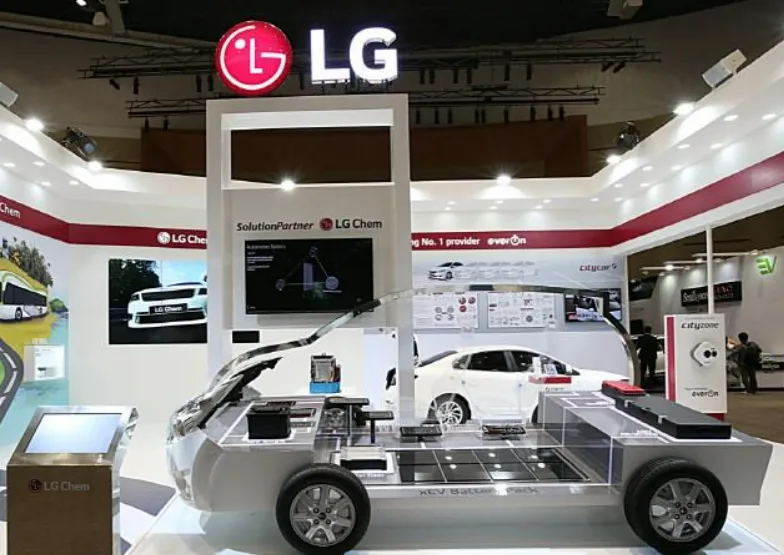 Nhiều mẫu xe điện của Hyundai, Wolkwagen, GM phải thu hồi vì pin do LG sản xuất 
