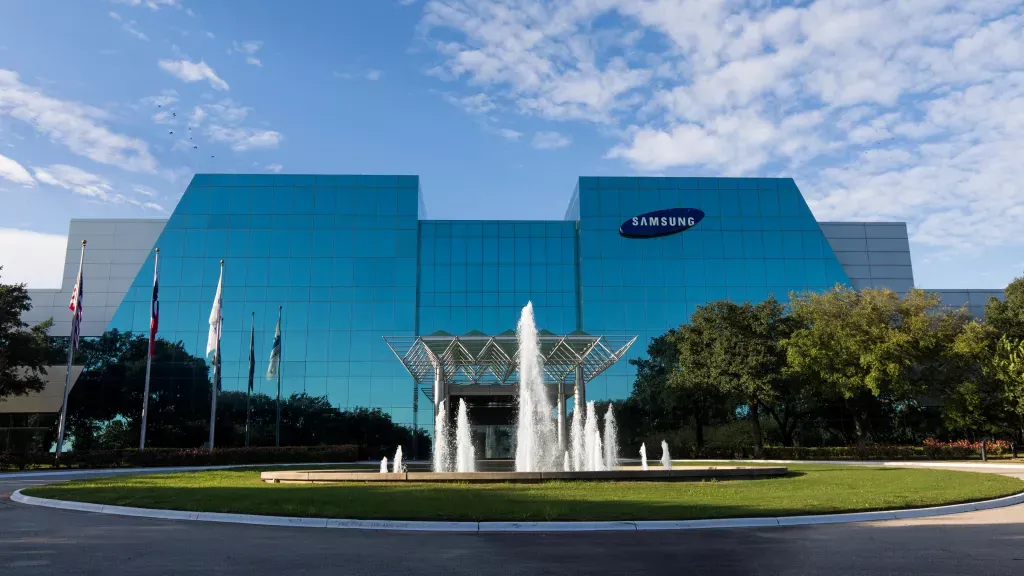 thumbnail - Dù rót vốn nhiều tỉ USD, mảng chip Samsung vẫn vật lộn cạnh tranh trên thị trường