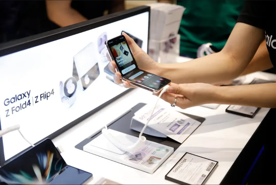 FPT Shop đã lên kệ Galaxy Z Fold4 và Z Flip4, sớm nhất tại Việt Nam