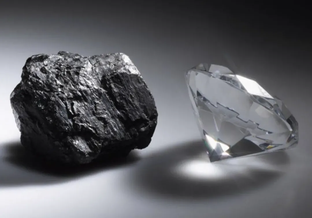 thumbnail - Phát hiện bất ngờ: Kim cương từ vũ trụ có kết cấu kì lạ, cứng hơn nhiều kim cương trên Trái Đất