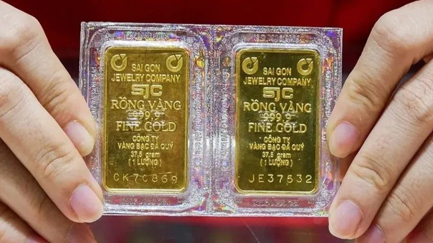 thumbnail - Giá vàng hôm nay 14/10/2022: Vàng trong nước giằng co ở ngưỡng 66 triệu, vàng thế giới vẫn chưa thể bật tăng