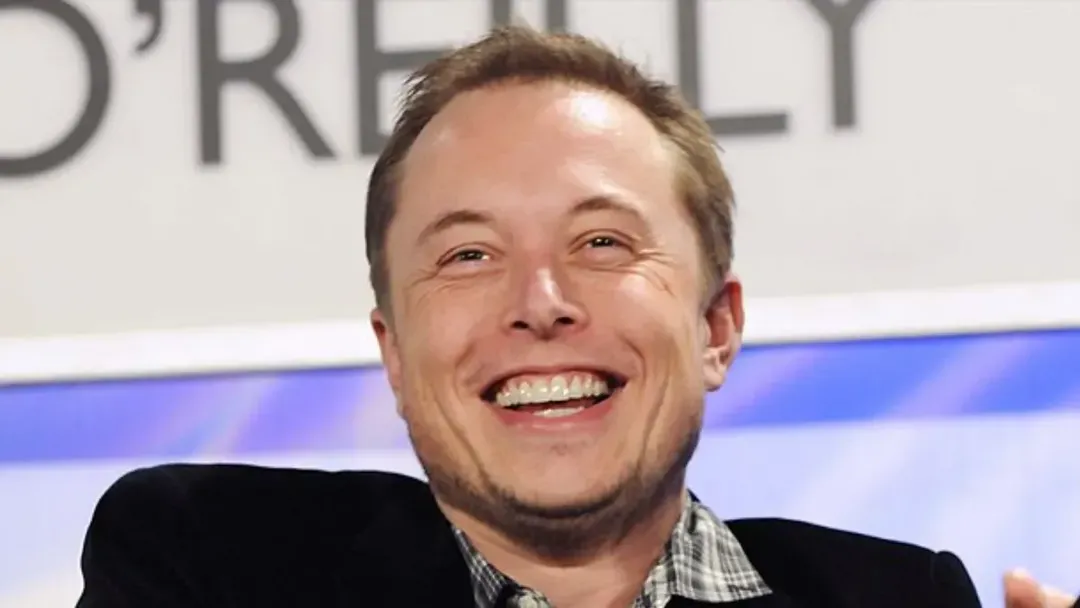 Chỉ một dòng tin nhắn trên Twitter, dòng nước hoa mới của Elon Musk đã thu về 2 triệu USD