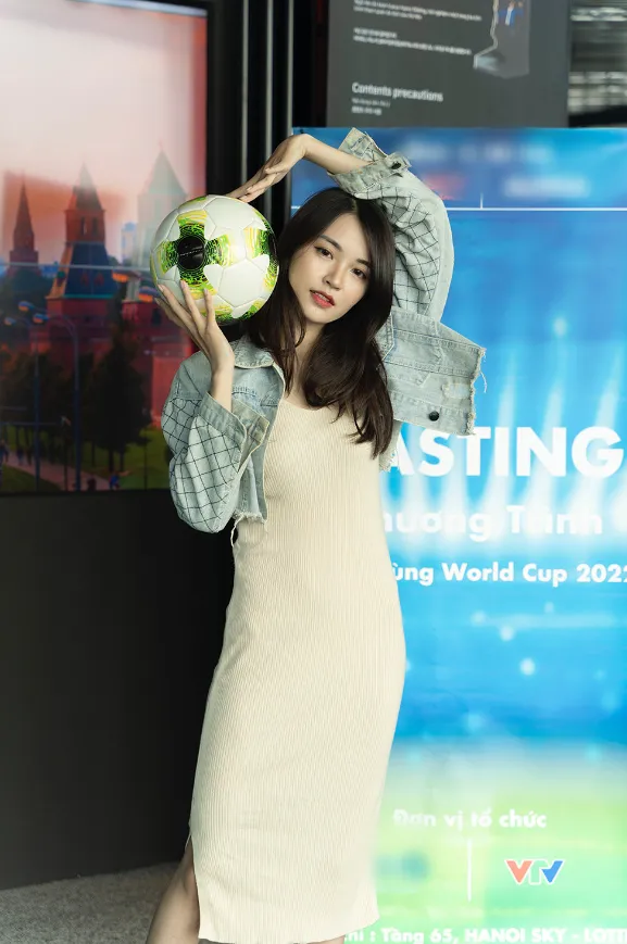 Ngắm dàn người đẹp nóng bỏng sẽ hâm nóng World Cup 2022