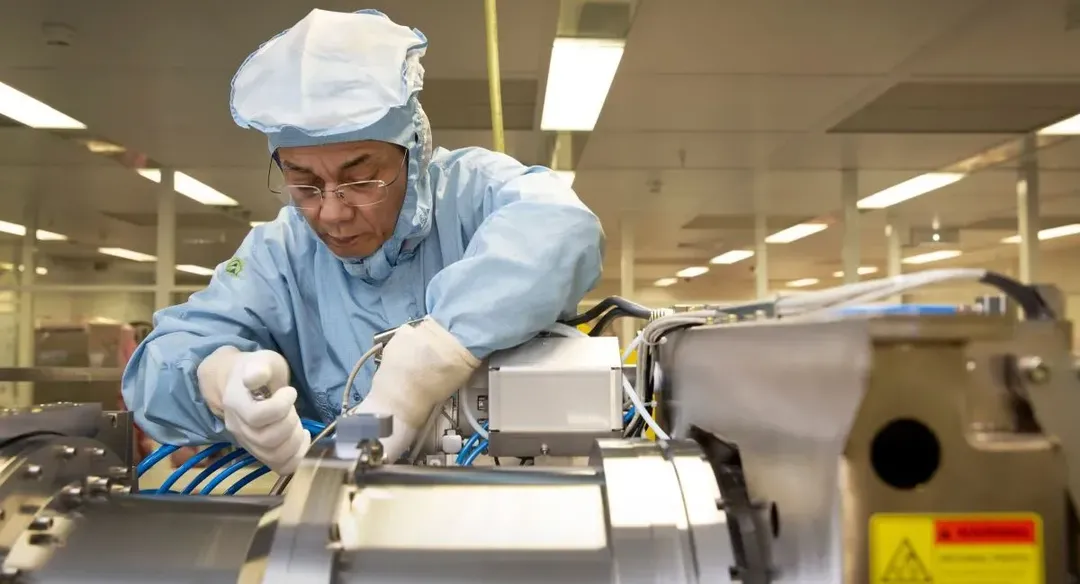 Huawei đăng kí bằng sáng chế máy khắc chip 7nm