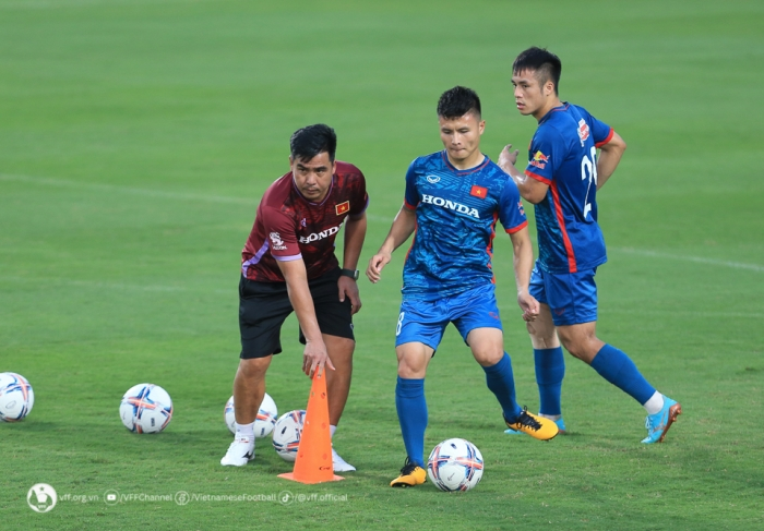 Quang Hải tuyên bố 'siêu cứng' hậu chia tay Pau FC