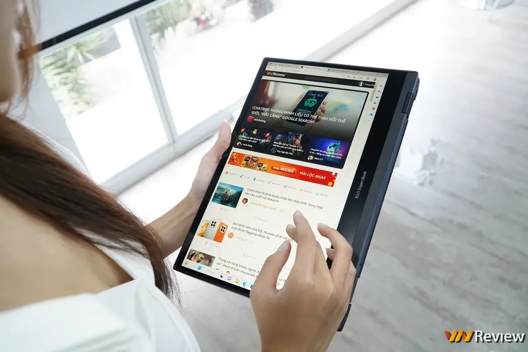 ASUS và RICOH hợp tác cung cấp dịch vụ thuê laptop doanh nghiệp ExpertBook tại Việt Nam
