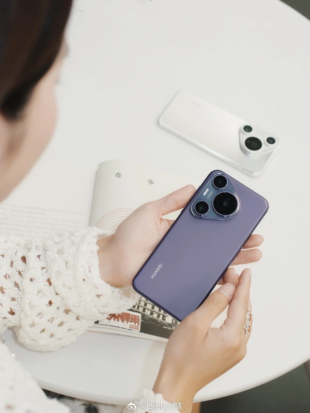 Điện thoại mới của Huawei có ống kính camera thò thụt giống như máy ảnh ngắm chụp point-and-shoot, hứa hẹn cho chất lượng ảnh đáng mong đợi