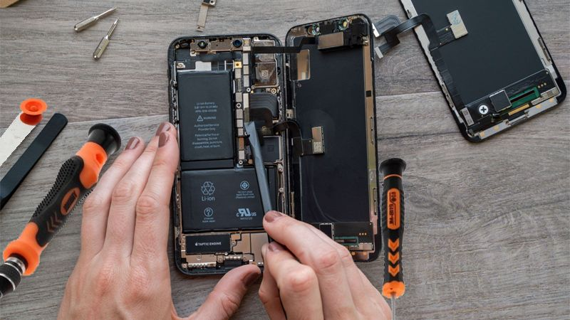 Apple sắp cho sửa chữa iPhone bằng linh kiện đã qua sử dụng kiểu “hàng zin bóc máy”