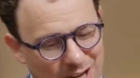 CEO Anthropic xin lỗi chính quyền Mỹ, Elon Musk và Grok ra sức chế giễu