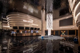 Thị trường Hà Nội vừa chính thức khai trương rạp phim IMAX with Laser, có phòng dùng màn hình Samsung Onyx Cinema LED không cần máy chiếu
