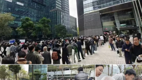 Người già xếp hàng đông nghịt dưới chân 1 tập đoàn ở Trung Quốc để cài đặt 1 Agent, tích hợp cho cả Zalo của người Việt