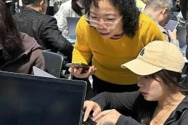 Cơn sốt OpenClaw tại Trung Quốc: Khi người cao tuổi cũng xếp hàng săn lùng "Tác nhân AI"