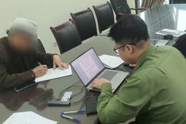 Hà Nội: Đăng tin sai sự thật về bầu cử, một người bị phạt 7,5 triệu đồng