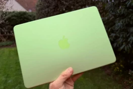 Tổng hợp các review thực tế đầu tiên về MacBook Neo