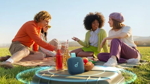 Thị trường Việt Nam vừa xuất hiện chiếc loa Bluetooth nhỏ gọn công suất lớn, có cả đèn LED nháy theo nhạc, Bluetooth 6.0 lẫn Auracast, pin tới 24 giờ