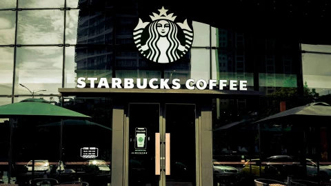Starbucks xác nhận sự cố rò rỉ dữ liệu nghiêm trọng