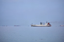 Mỹ tá hoá khi Iran muốn cho phép thanh toán qua eo biển Hormuz bằng đồng nhân dân tệ