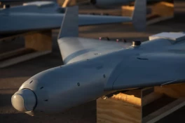 “Gậy ông đập lưng ông”: Mỹ dùng bản sao drone Iran để tấn công Iran
