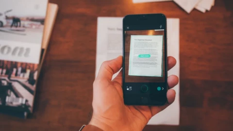Nghịch lý App Tiện ích: Tại sao càng cố kiếm tiền, nhà phát triển càng nhanh mất người dùng?"