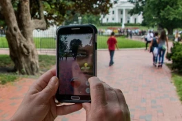Sự thật ngã ngửa sau 10 năm: Người chơi Pokémon Go đã vô tình "làm không công" cho hãng game