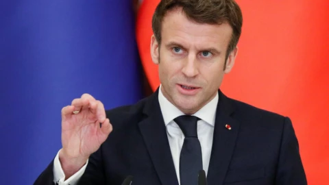 Pháp điều tàu sân bay tới Trung Đông: Chiến lược của Tổng thống Emmanuel Macron là gì?