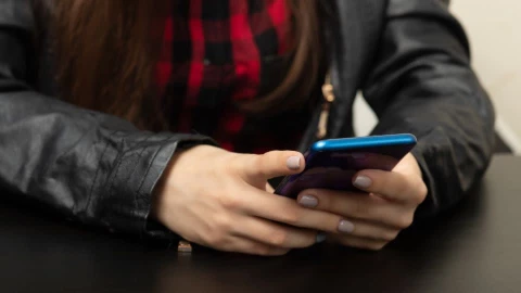 Khi AI trở thành “chuyên gia dinh dưỡng”: Các chuyên gia cảnh báo điều gì?