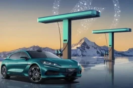 BYD đã làm thế nào để bộ sạc xe điện hoạt động nhanh gần bằng đổ xăng?