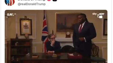 Ông Trump chế giễu Thủ tướng Anh Starmer