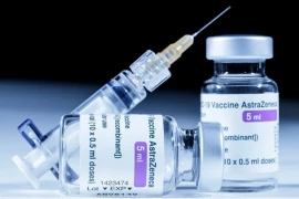 Hãng vaccine COVID AstraZeneca bị tin tặc rao bán dữ liệu