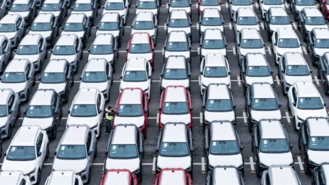 Trung Quốc có ngành công nghiệp “ngư ông đắc lợi” từ cuộc chiến Iran với Mỹ-Israel