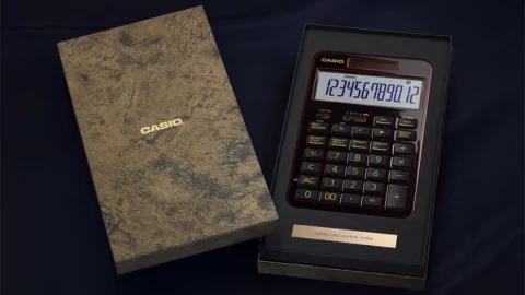Máy tính bỏ túi Casio ra mắt phiên bản "Limited Edition", trông đẹp nhưng chưa rõ có tính nhanh hơn không?
