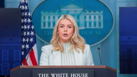 Mỹ cảnh báo Iran: “Nếu không thỏa thuận, sẽ phải trả giá chưa từng có”