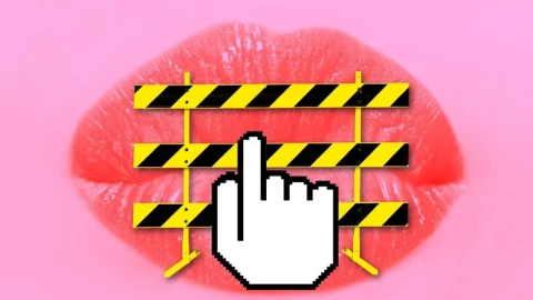 "ChatGPT phiên bản người lớn" bị treo vô thời hạn