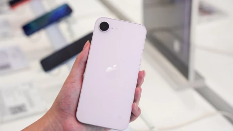 iPhone 17e giờ giá chỉ 18 triệu, có nên mua không?