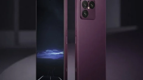 Ngoại hình rò rỉ của Xperia 1 VIII, dân mạng thốt lên "Sao mà xấu dữ vậy trời"!