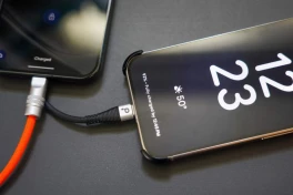 Rò rỉ tính năng giúp điện thoại Android sạc nhanh mà không nóng máy