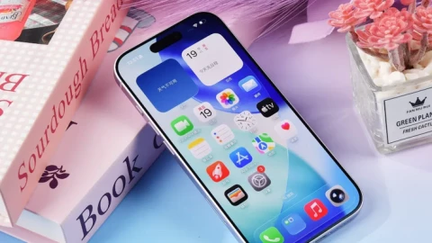 4 lý do nhiều người TQ chọn iPhone 17 thay vì điện thoại Android cao cấp