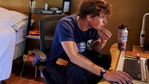 Hàng loạt nghề nghiệp mới do AI tạo ra