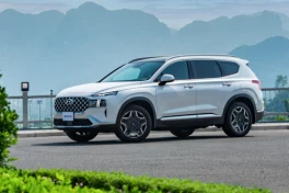 Huyndai Tucson và Santa Fe bất ngờ tăng mạnh doanh số